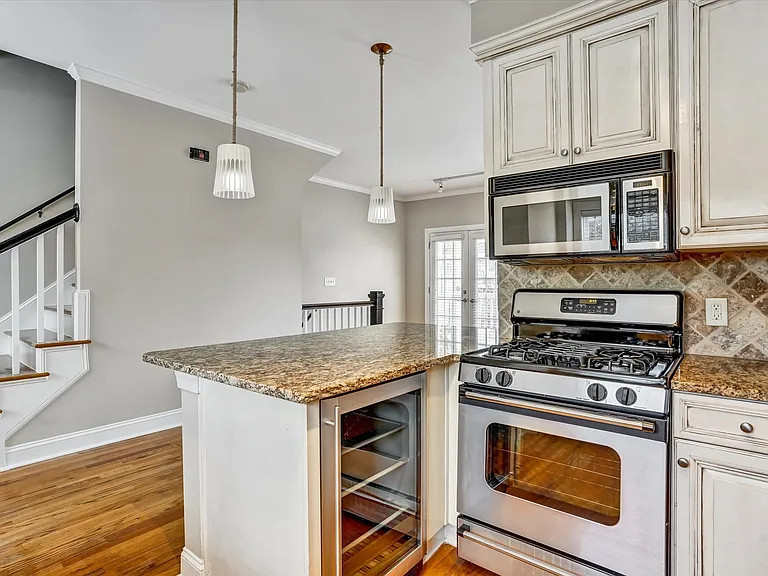 324 Carlyle Park Dr #1 — Photo 24