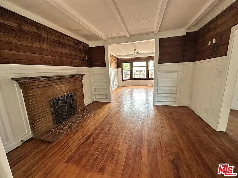 49 Dudley Ave — Photo 7