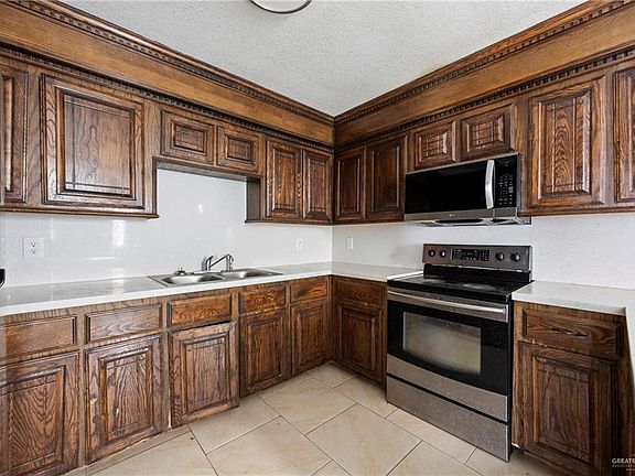 5th image of 7009 S Sabino Ave