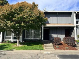 206 Park Ln, Richmond, CA 94803