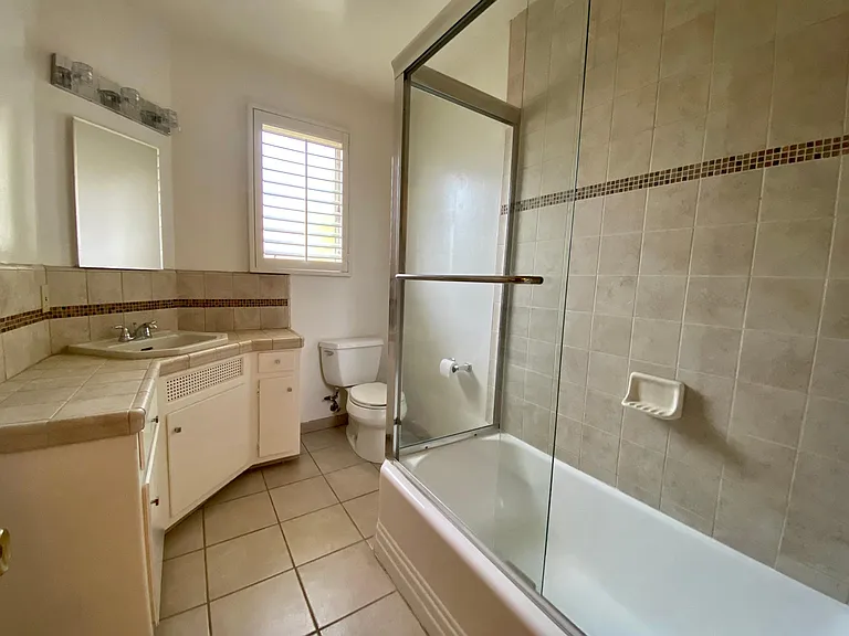 8674 Chalmers Dr — Photo 11
