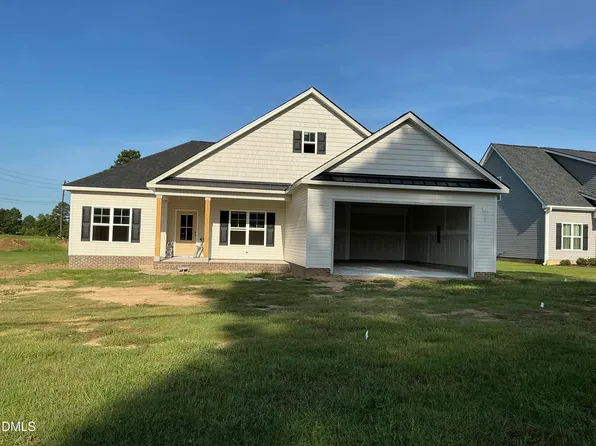 1027 N Lincoln St, Benson, NC 27504