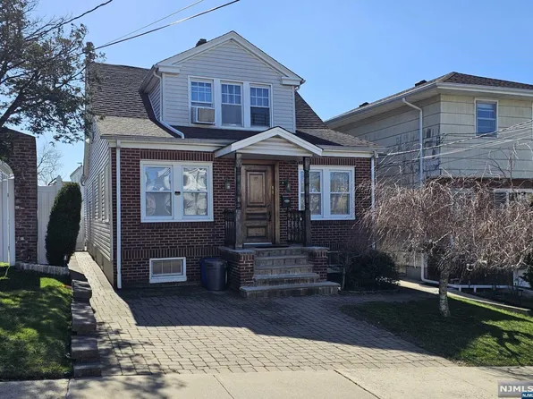 77 Hedden Ter, North Arlington, NJ 07031