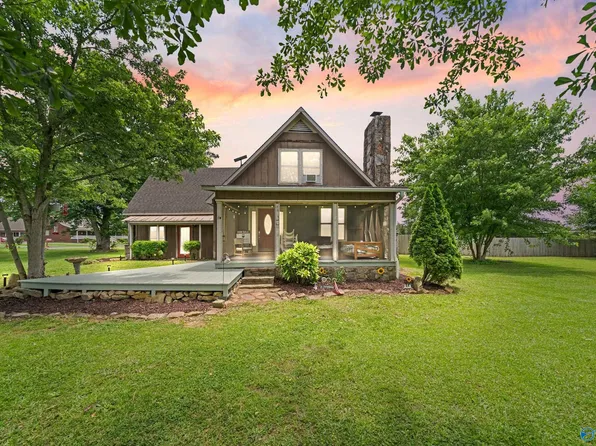 175 Short St, Geraldine, AL 35974