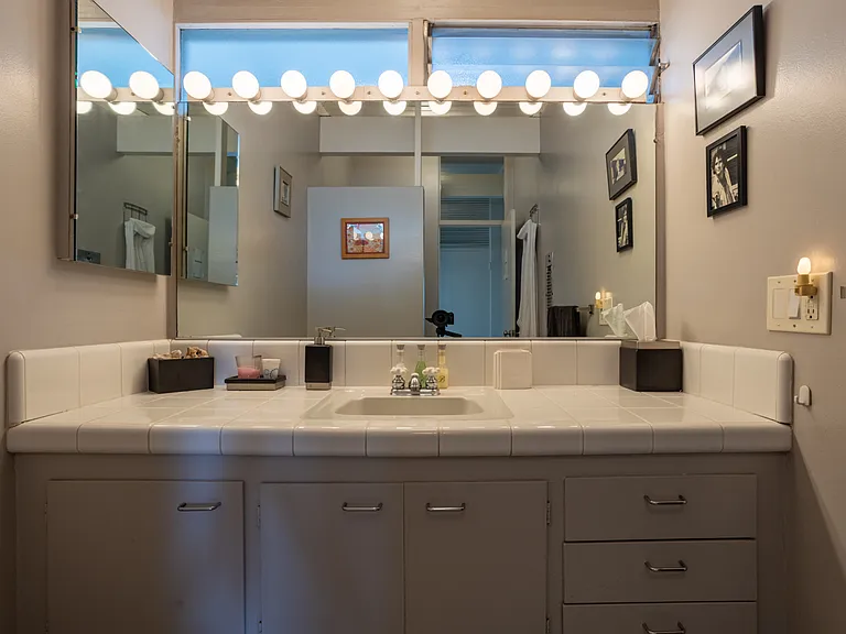 Longbow Dr — Photo 28