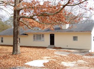 553 Patty Ct, Lithia Springs, GA 30122