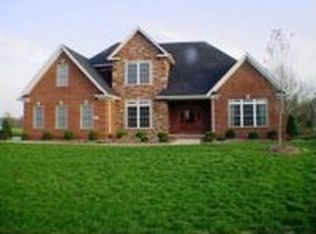 175 Oakridge Way, Bowling Green, KY 42103
