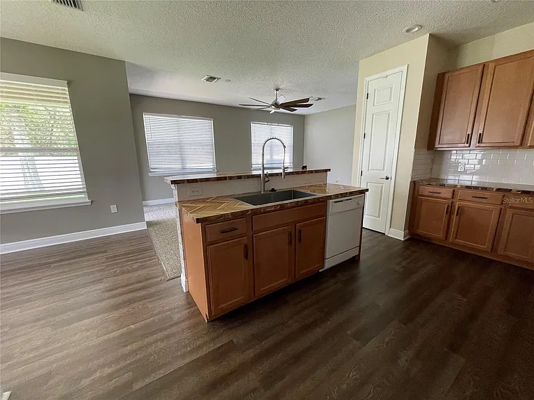 3699 Heirloom Rose Pl — Photo 14