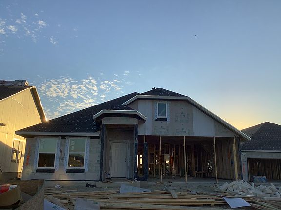 17605 Shafer Drive Interior Image 3