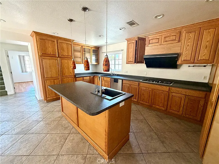 12286 Maxon Ln — Photo 6