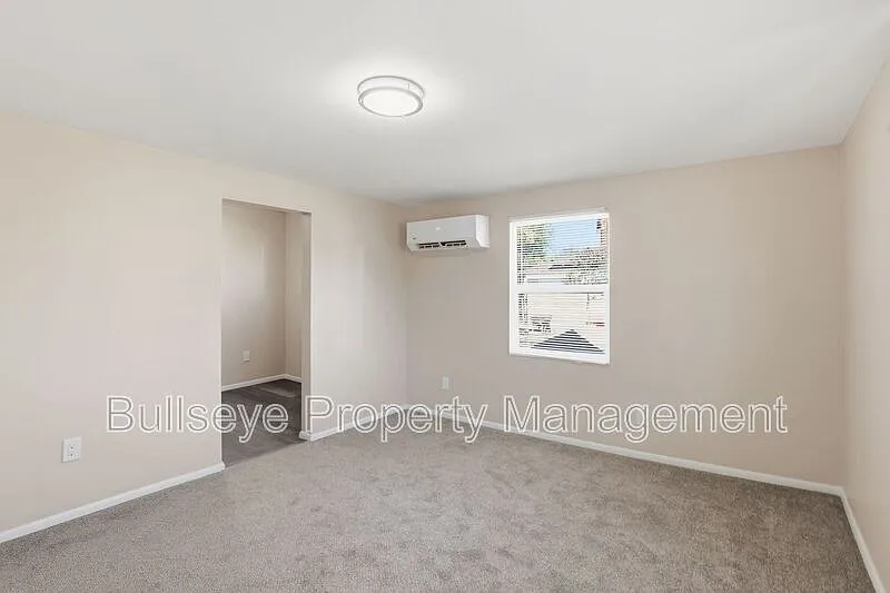 1 bed, 1.0 bath, 400 sqft, $1,250 — Photo 4