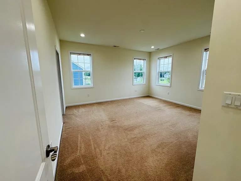 557 W Birdie Ln — Photo 20