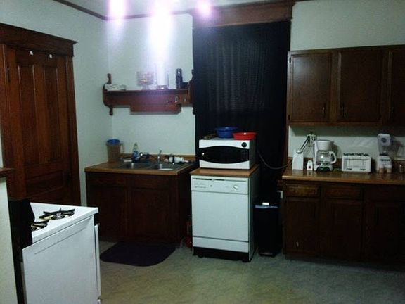 LARGE Kitchen