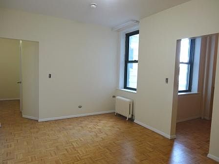 2nd image of 542 E 79th St APT 6C