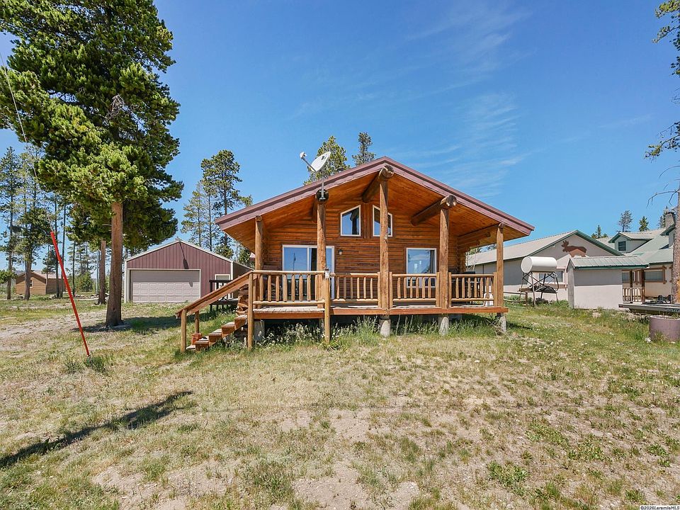 1st image of 5 Wicklund Ln