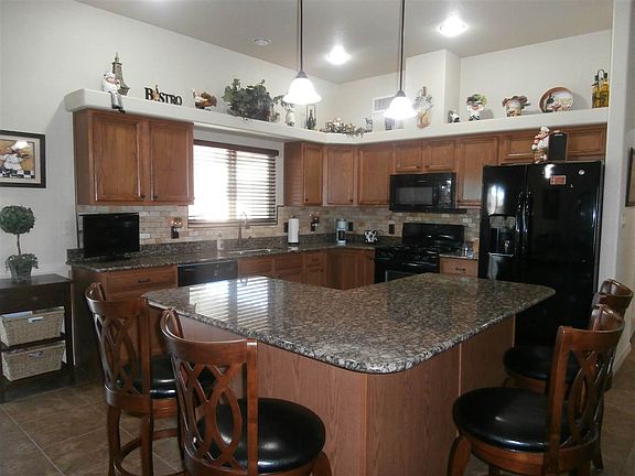 2nd image of 11599 E 25th Pl