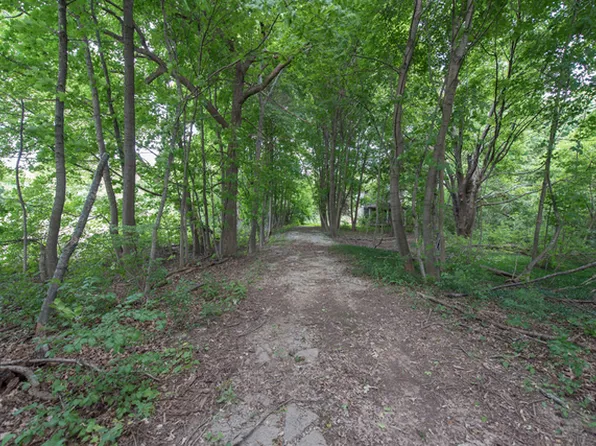 43097 N Lewis Ave, Winthrop Harbor, IL 60096