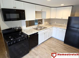 885 Derhake Rd, Florissant, MO 63033