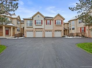 4104 Spyglass Cir, Palos Heights, IL 60463