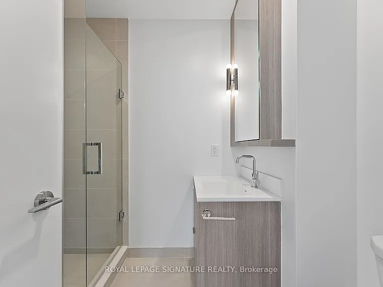 6 Greenbriar Rd #529 — Photo 24