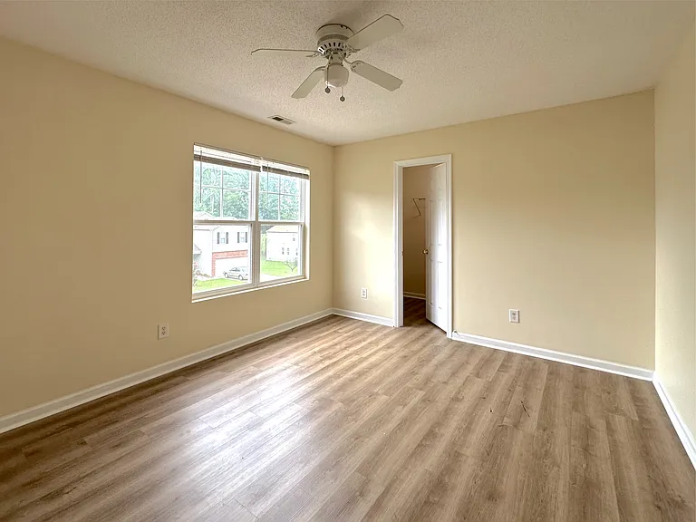 1210 Whitman Dr — Photo 20