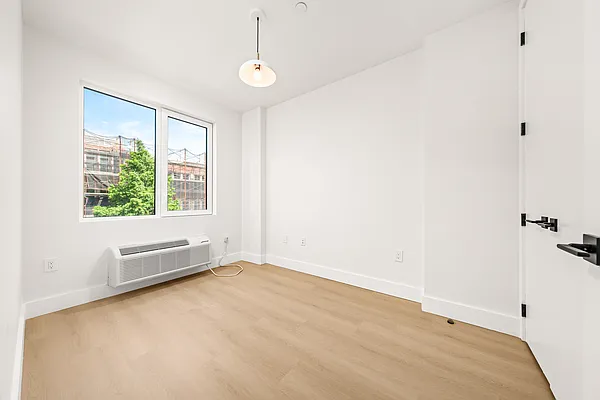 Rented by Nooklyn NYC LLC | media 5