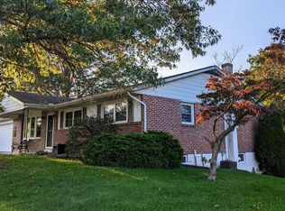 1640 Hex Hwy, Hamburg, PA 19526