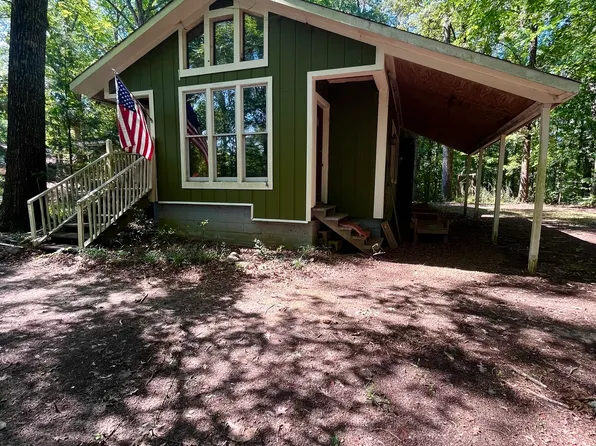 123 Silver Dollar Rd, Barnesville, GA 30204