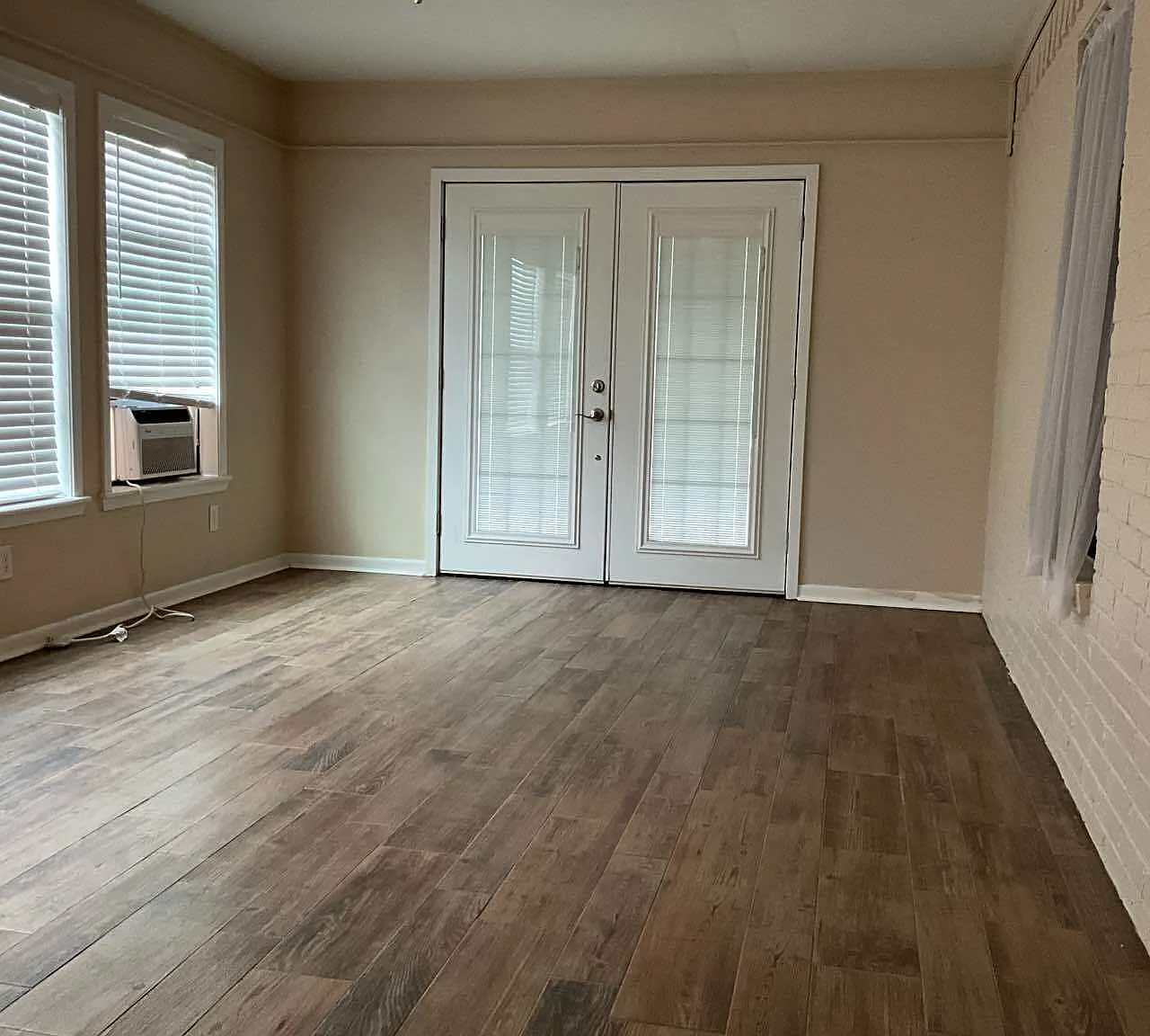 24289 Texas 19 - 1 — Photo 4