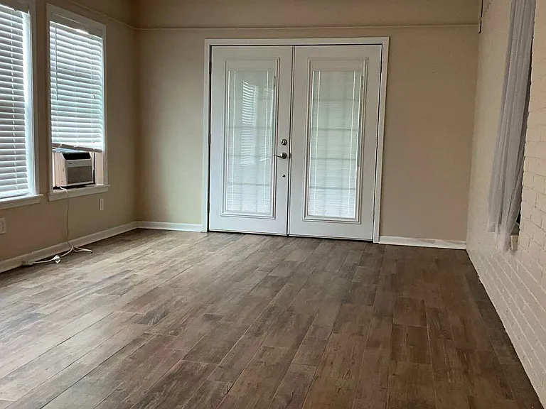 24289 State Highway 19 — Photo 11