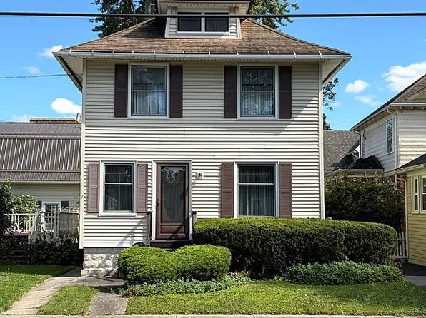 2 Lewis Ave, Batavia, NY 14020