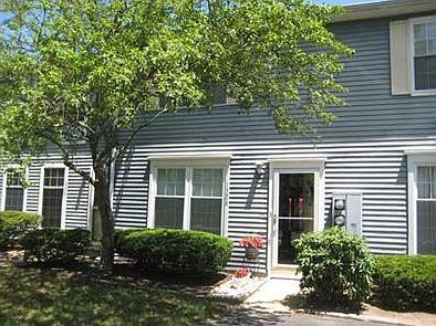 1st image of 1328 Paris Ct