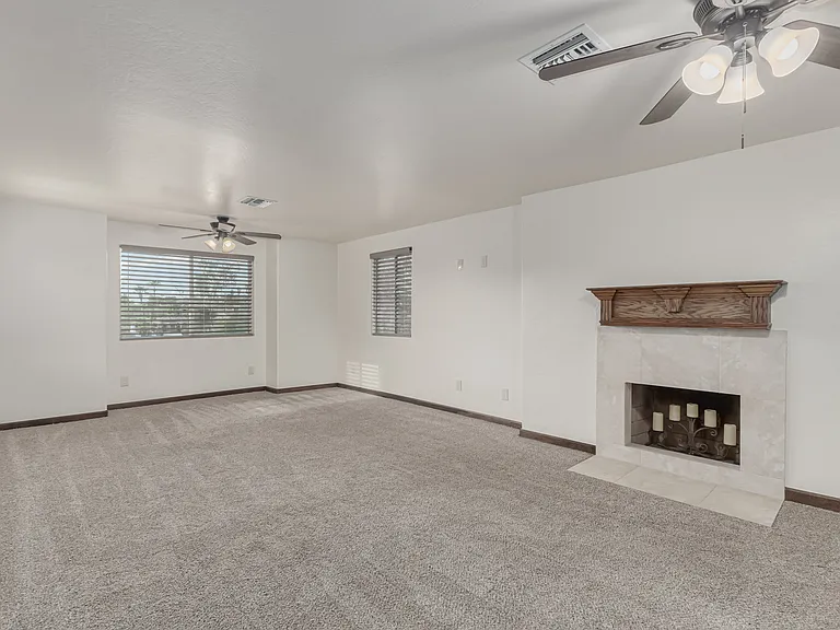 16915 E Jacklin Dr — Photo 23