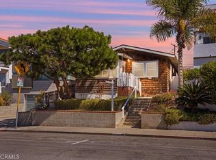 2122 Monterey Blvd, Hermosa Beach, CA 90254