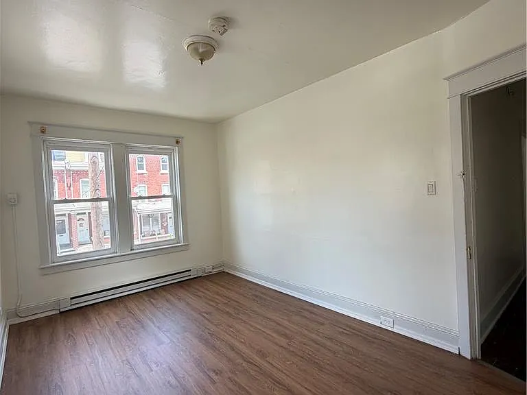 408 W Washington St #2W — Photo 5