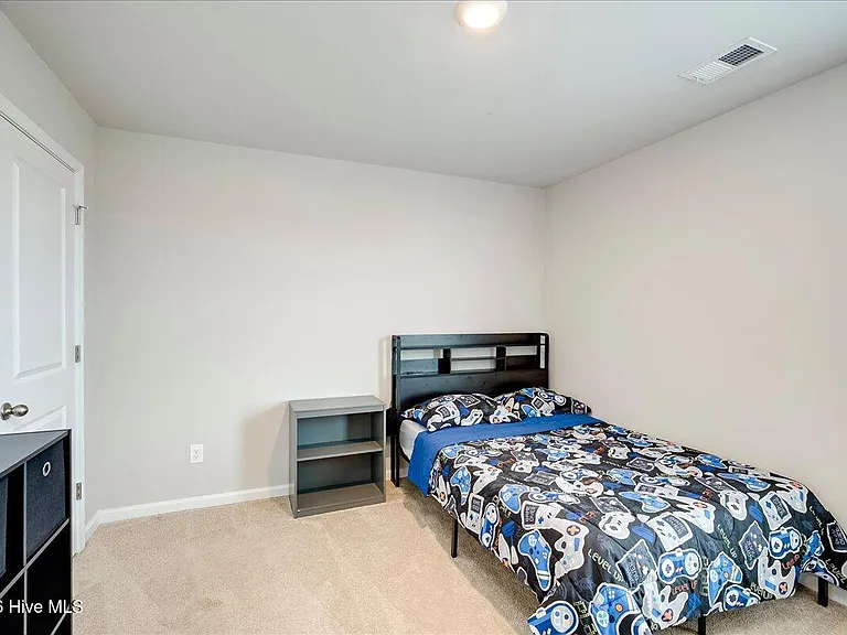 5083 Captain Dr — Photo 14