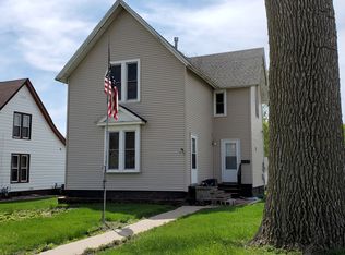 512 E 3rd St, Rock Falls, IL 61071