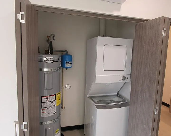 Wall Street Apartments — Photo 34