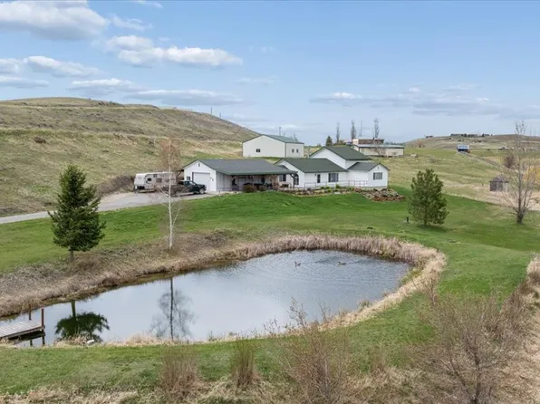 130 Hilltop Dr, Eureka, MT 59917