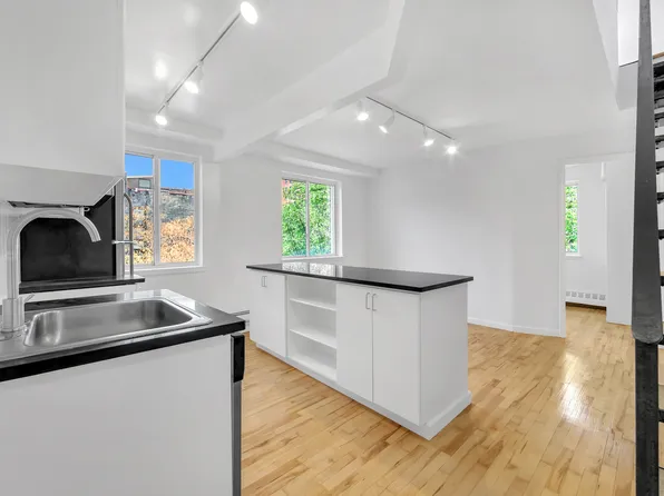 319 E 8th St APT 6C, New York, NY 10009
