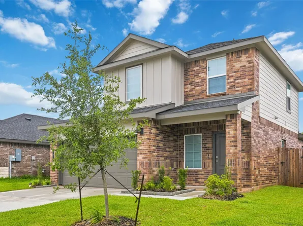 7 Robin Ct, Angleton, TX 77515