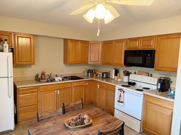 1116 10th Ave N, 1116 10th Ave N APT 8, Onalaska, WI 54650