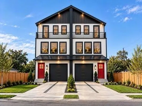 5002 Higgins St, Houston, TX 77033