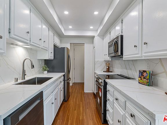 5th image of 11965 Gorham Ave APT 503
