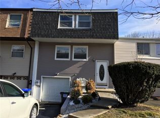 7 Silo Ln, Middletown, NY 10940