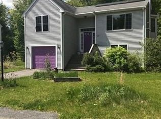 919 Dighton Woods Cir, Dighton, MA 02715
