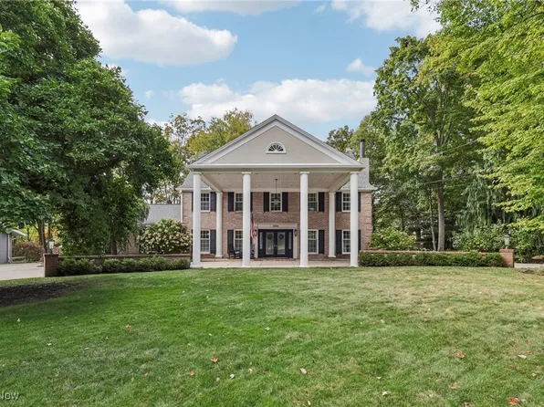 3354 Bancroft Rd, Fairlawn, OH 44333