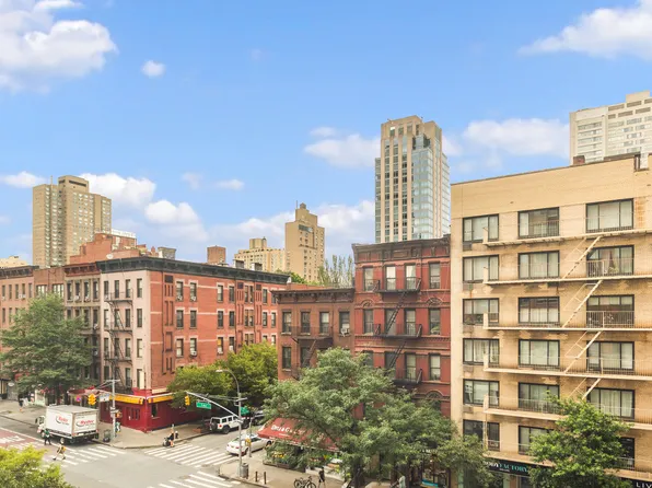 350 East 82nd Street image 6 of 7
