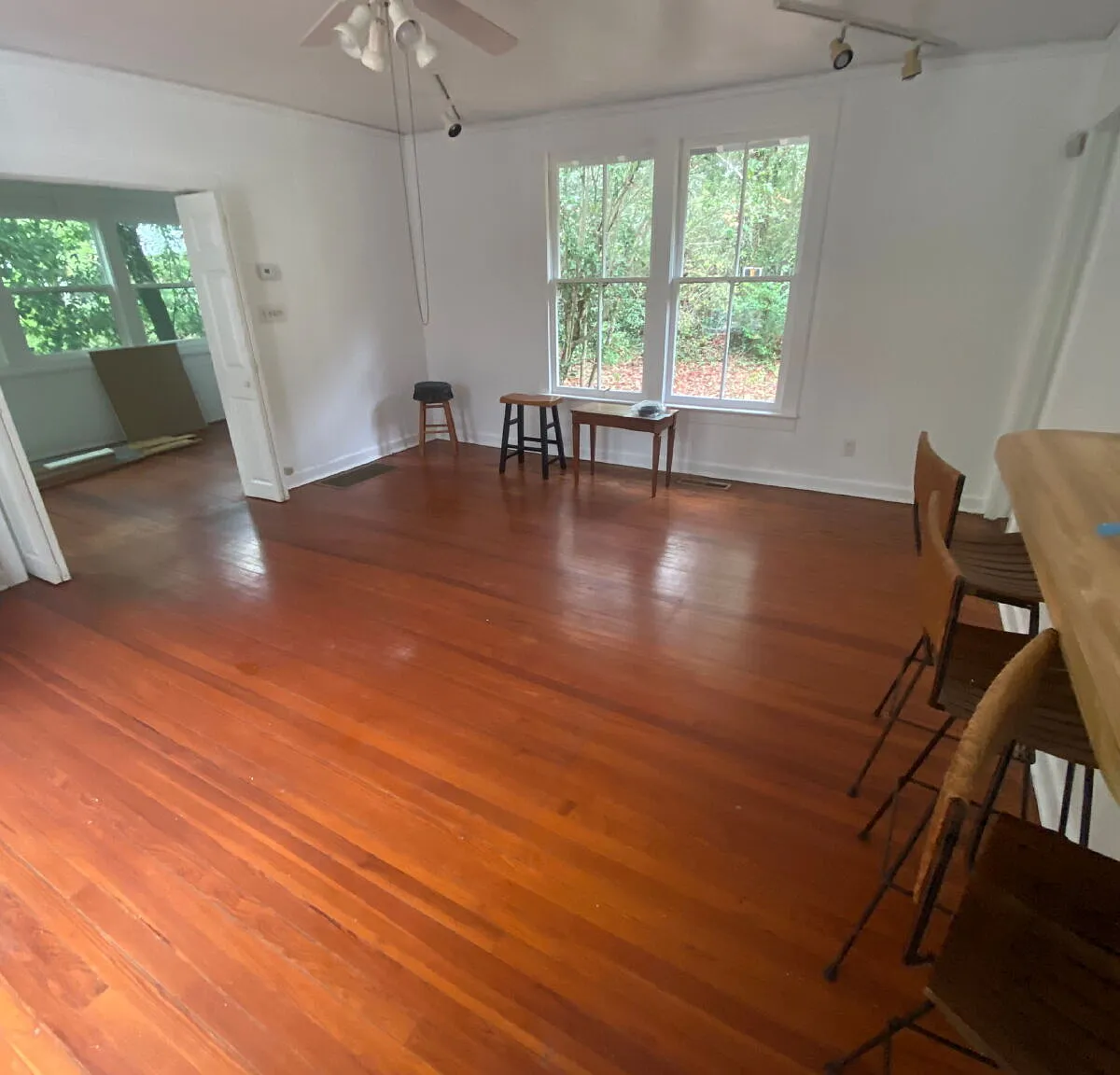 1 bed, 1.0 bath, 674 sqft, $995 — Photo 3