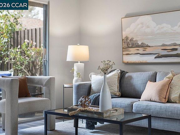 4th image of 5468 Roundtree Pl APT C